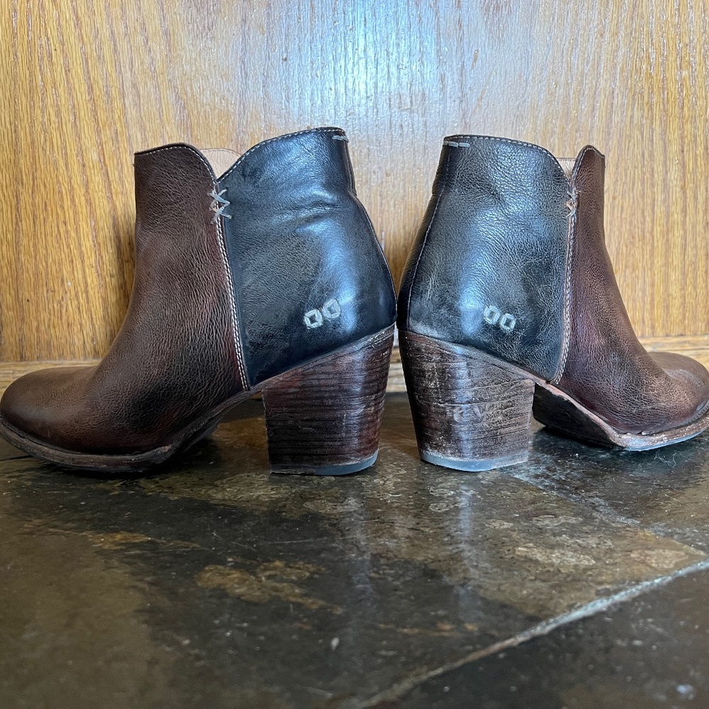 Bed Stu Yell Bootie size 8.5